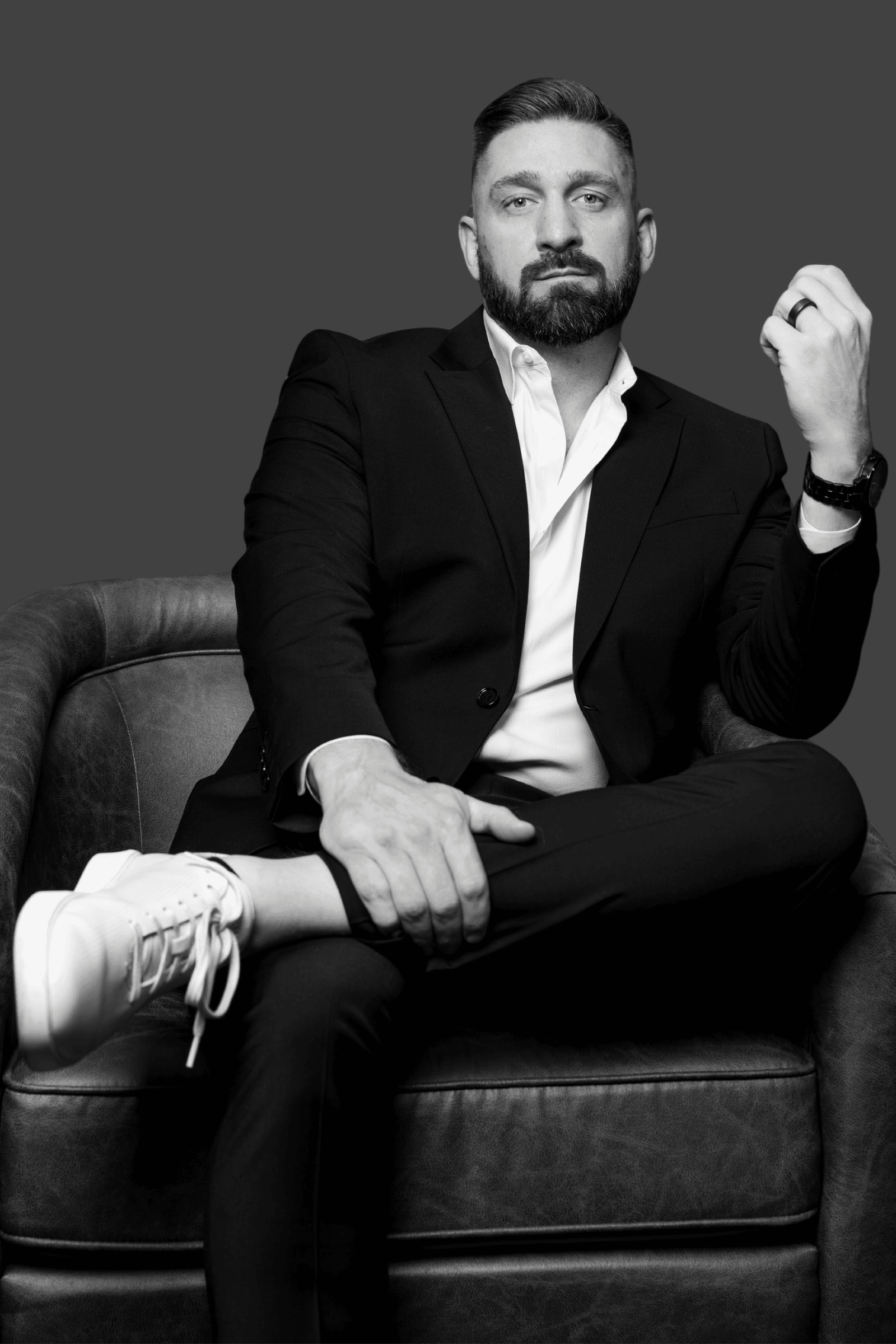 justin-holstein-HD-1