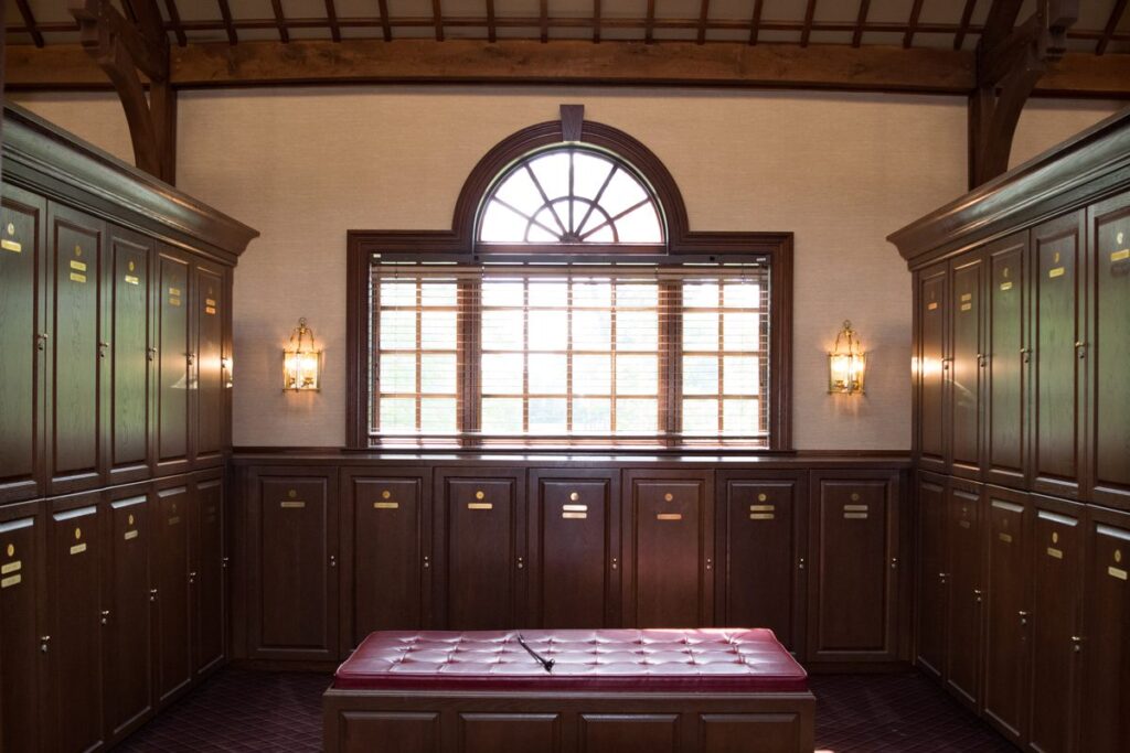 Robert Trent Jones Golf Club | Men’s Locker Room