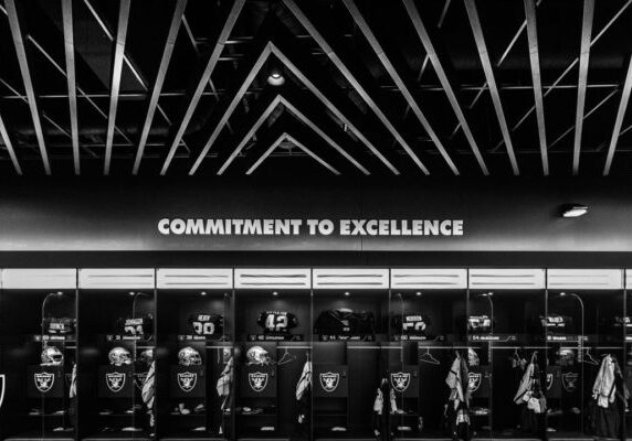 LV-Raiders-8