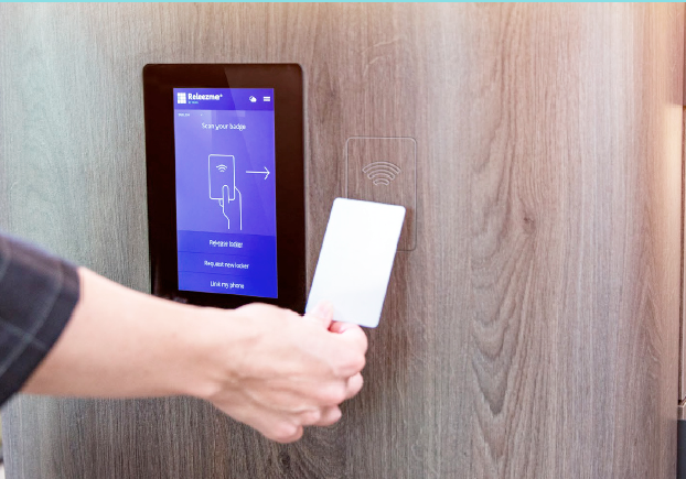 Hollman Smart Locker Solution